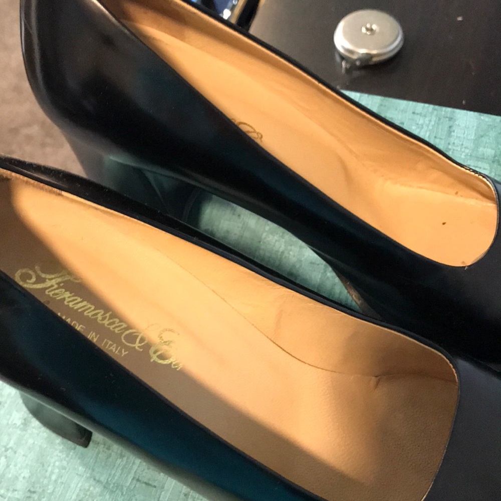 Black size 10 Italian shoes - Picture 4 of 6